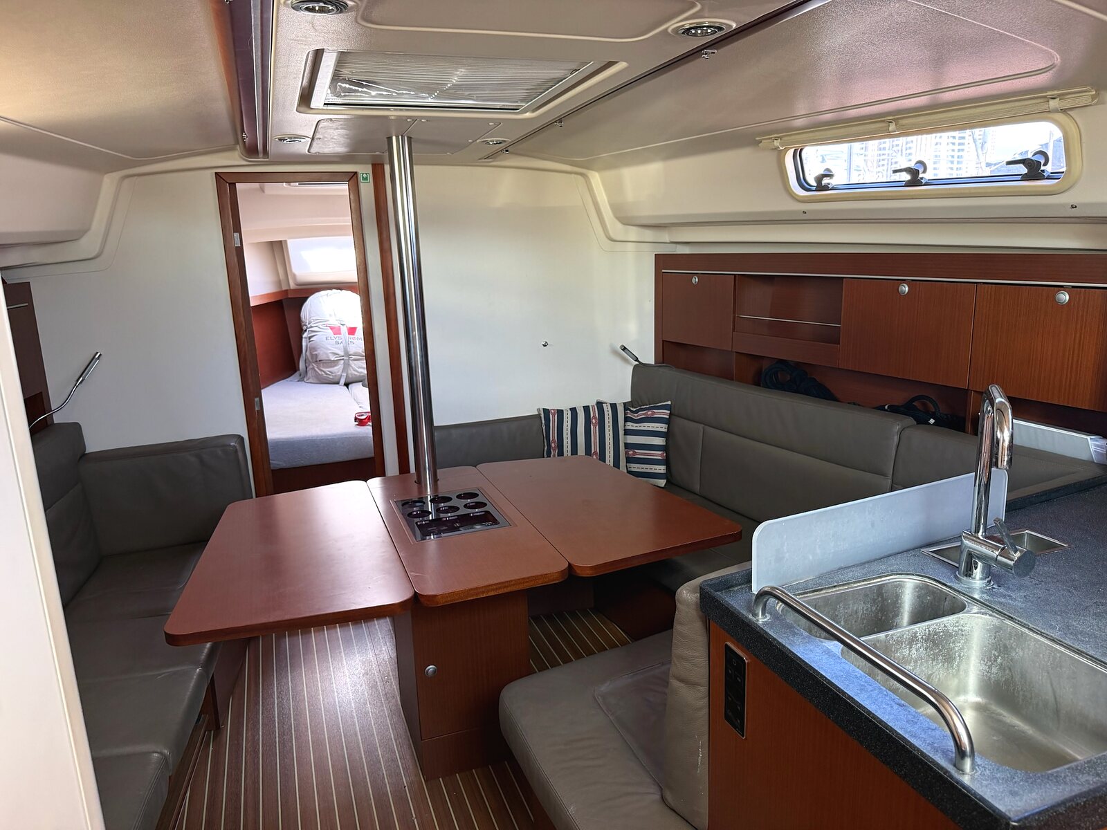 2014 Hanse 385 "Effortless" for sale, Honolulu Hawaii &mdash; Saloon and galley looking forward (photo 14 of 29)