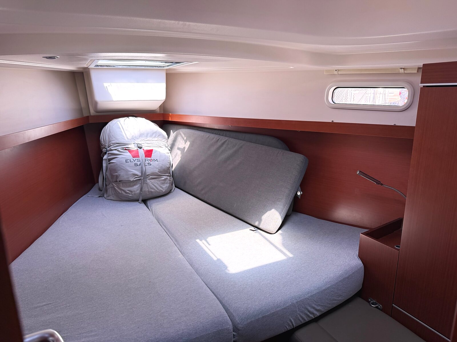 2014 Hanse 385 "Effortless" for sale, Honolulu Hawaii &mdash; Aft cabin double berth (photo 22 of 29)