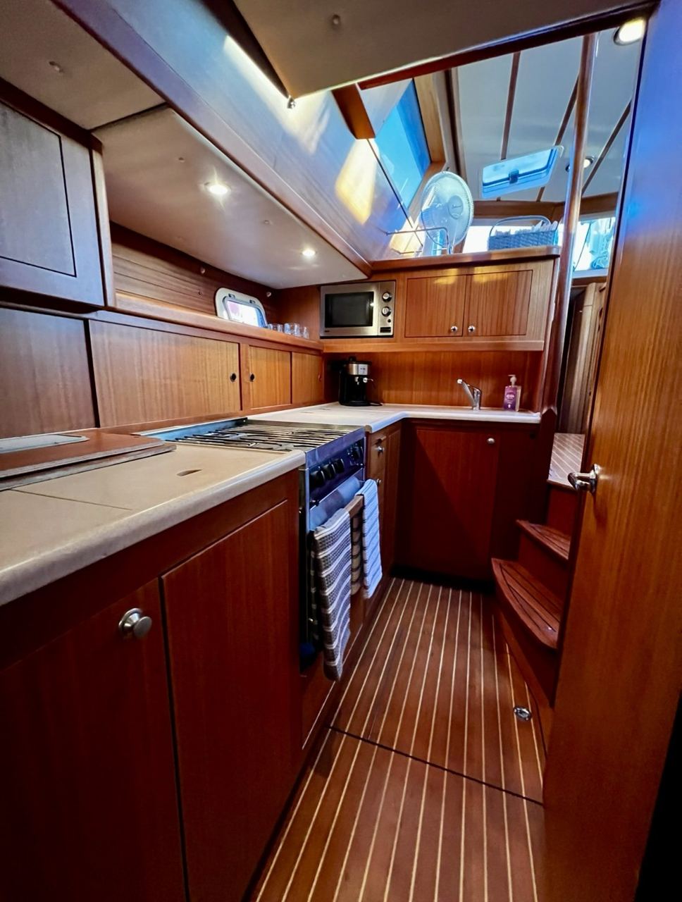 2000 Farr 50 BB bluewater sailing yacht for sale in Honolulu, Hawaii — photo 24