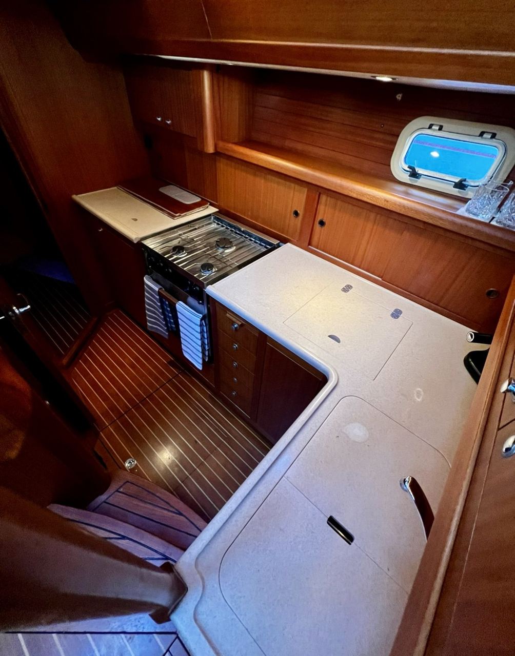 2000 Farr 50 BB bluewater sailing yacht for sale in Honolulu, Hawaii — photo 32